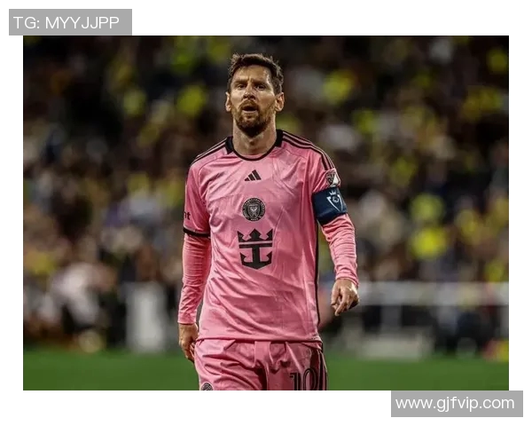 以梅西为核心的足球界超级巨星:从天赋到辉煌成就的全方位解析 以梅西为核心的足球界超级巨星:从天赋到辉煌成就的全方位解析