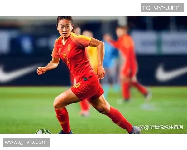 东单足球球星崭露头角 打造中国足球新传奇的未来之星