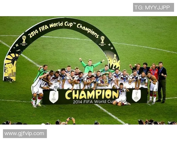 全球足球巨星汇聚一堂谁将引领未来赛场的风云变幻